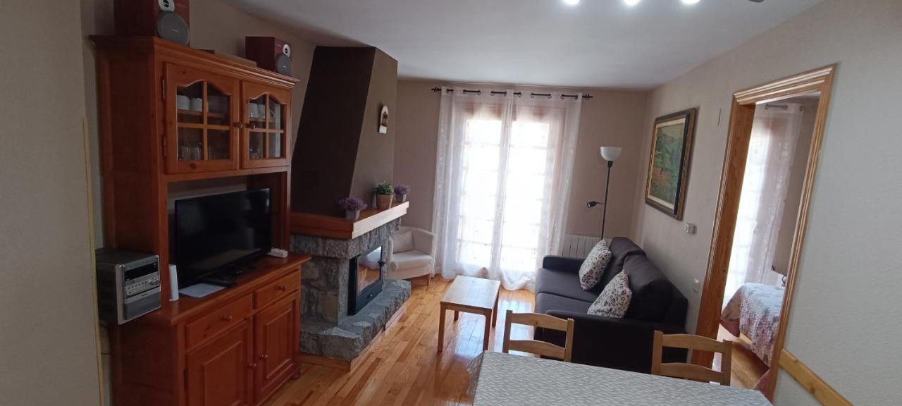 Apartamento El Refugio De Sara Benasque Extérieur photo
